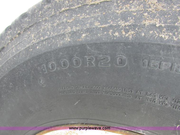 image for item K2034 1968 Fruehauf tanker trailer