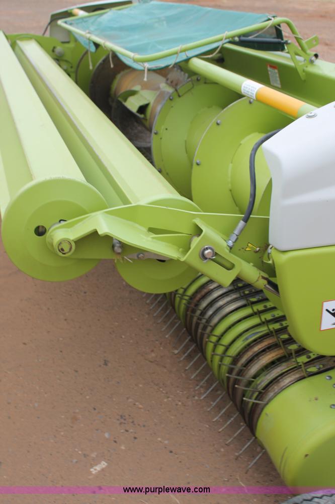 image for item AO9616 2011 Claas PU380 pickup head