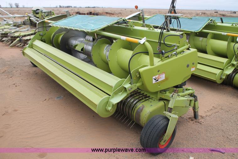 image for item AO9619 2011 Claas PU380 pickup head