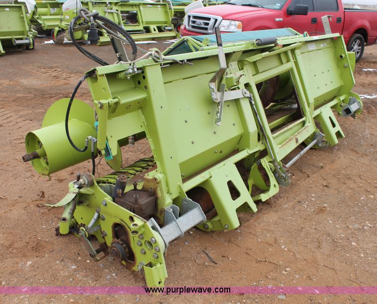 image for item AW9471 2011 Claas PU380 pickup head