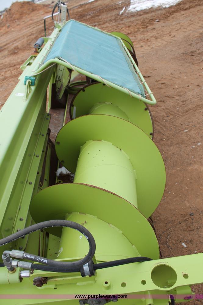 image for item AW9471 2011 Claas PU380 pickup head