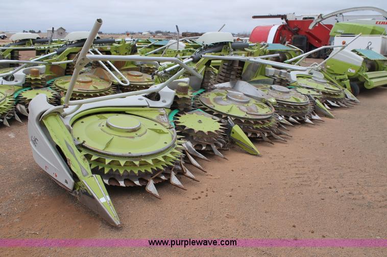 image for item AW9472 2011 Claas Orbis 750 row crop head