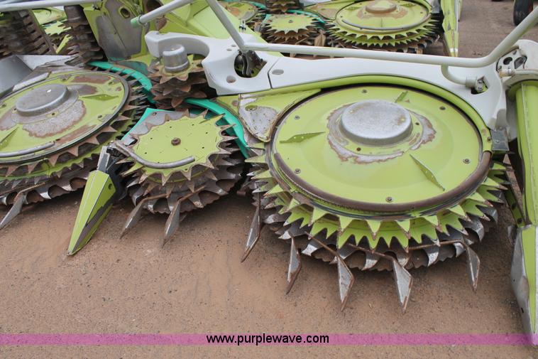 image for item AW9472 2011 Claas Orbis 750 row crop head
