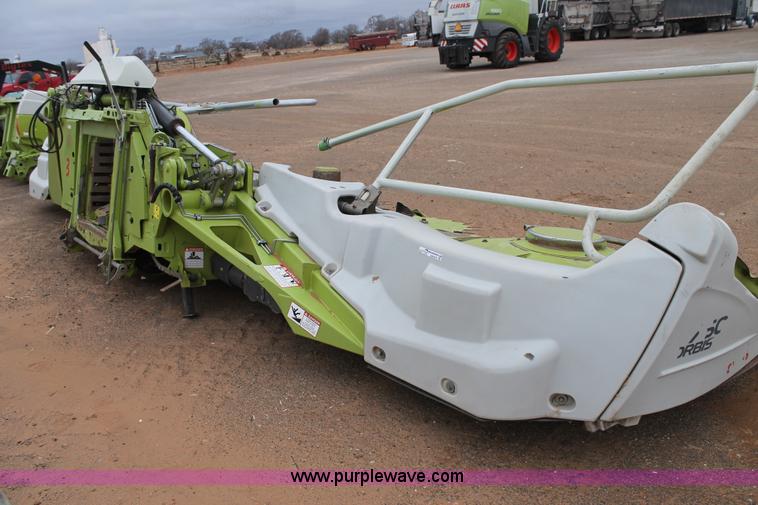 image for item AW9472 2011 Claas Orbis 750 row crop head