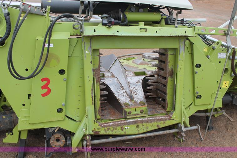 image for item AW9472 2011 Claas Orbis 750 row crop head
