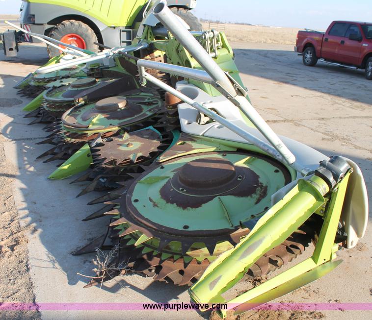 image for item AW9473 2011 Claas Orbis 750 row crop head