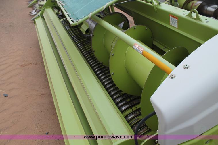 image for item AW9474 2011 Claas PU380 pickup head