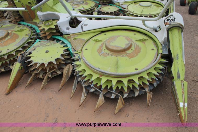 image for item AW9476 2011 Claas Orbis 750 row crop head