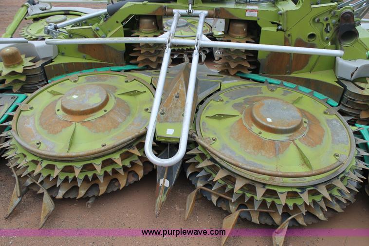 image for item AW9476 2011 Claas Orbis 750 row crop head