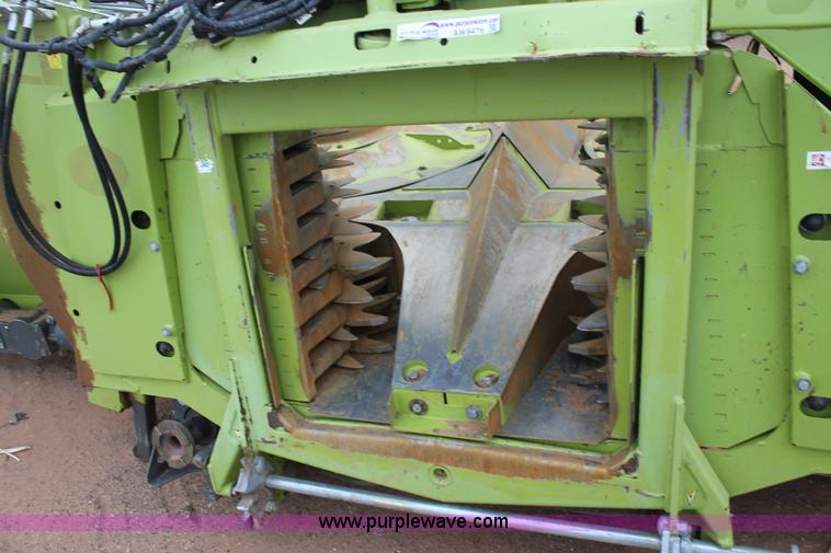 image for item AW9476 2011 Claas Orbis 750 row crop head