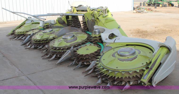 image for item AW9477 2011 Claas Orbis 750 row crop head