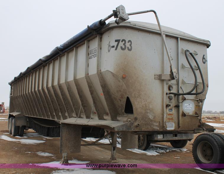 image for item H1588 2006 Aulick 6-704 belted bottom trailer