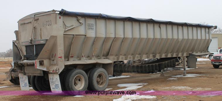 image for item H1588 2006 Aulick 6-704 belted bottom trailer