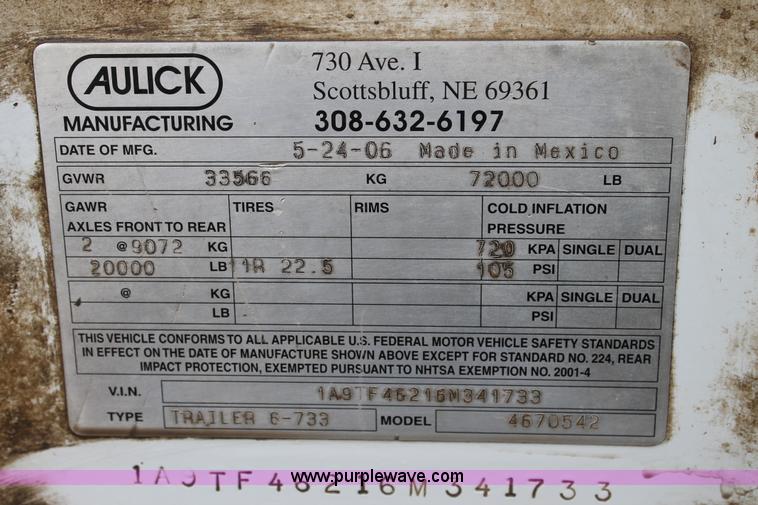 image for item H1588 2006 Aulick 6-704 belted bottom trailer