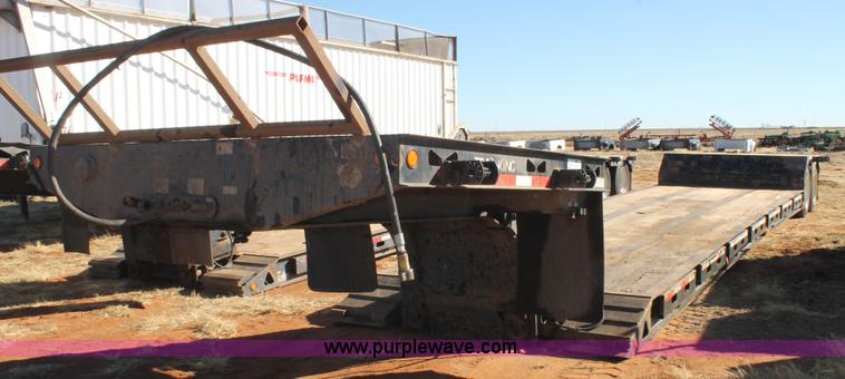 image for item H1609 2002 Trail King TK60HG-482 lowboy trailer