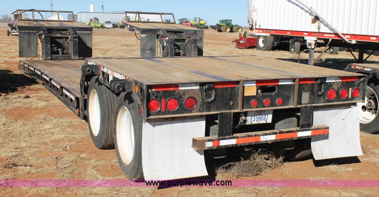 image for item H1609 2002 Trail King TK60HG-482 lowboy trailer