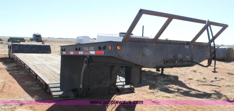 image for item H1609 2002 Trail King TK60HG-482 lowboy trailer