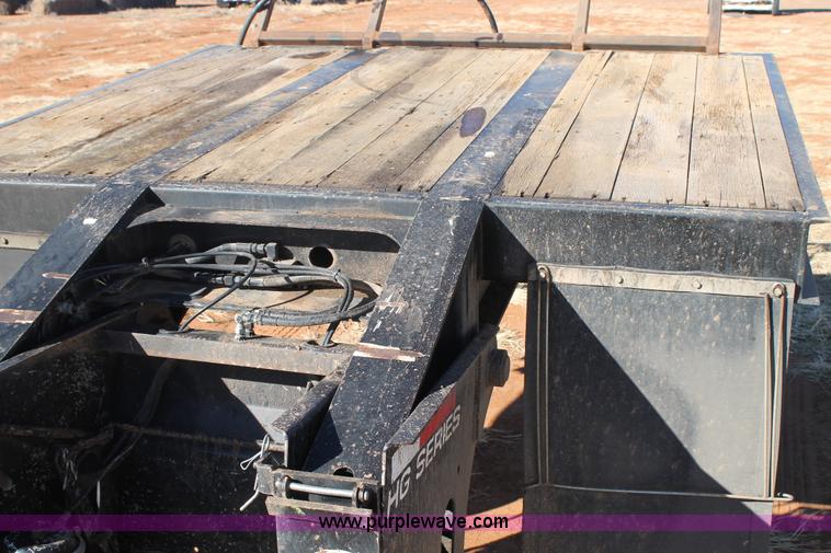 image for item H1609 2002 Trail King TK60HG-482 lowboy trailer