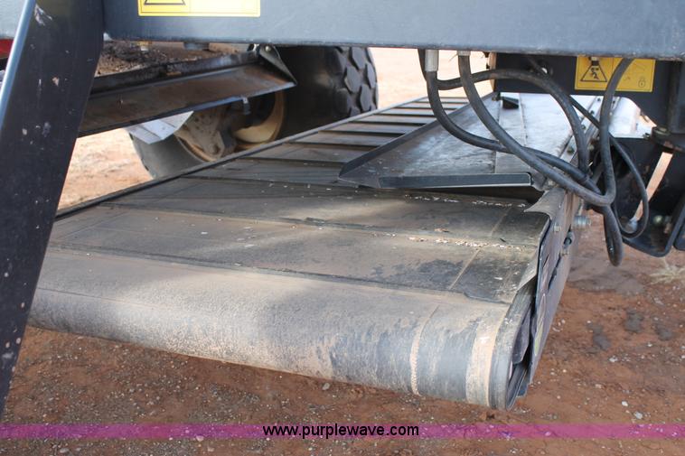 image for item H1611 2013 MacDon M205 self-propelled windrower