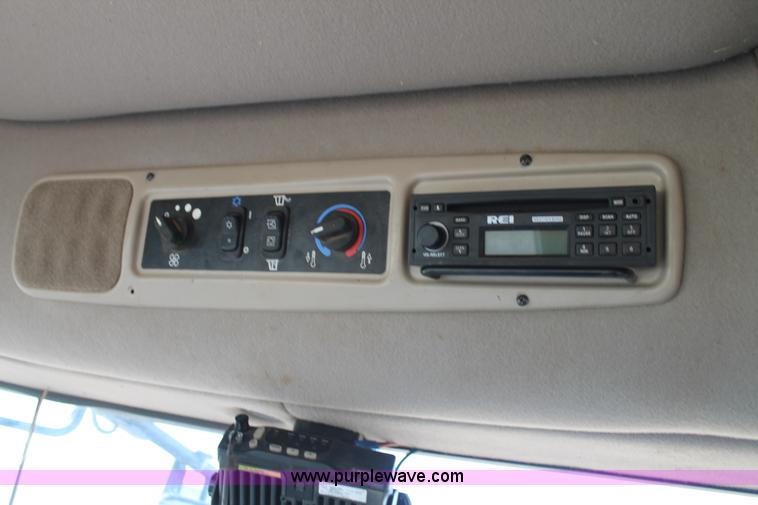 image for item H1611 2013 MacDon M205 self-propelled windrower