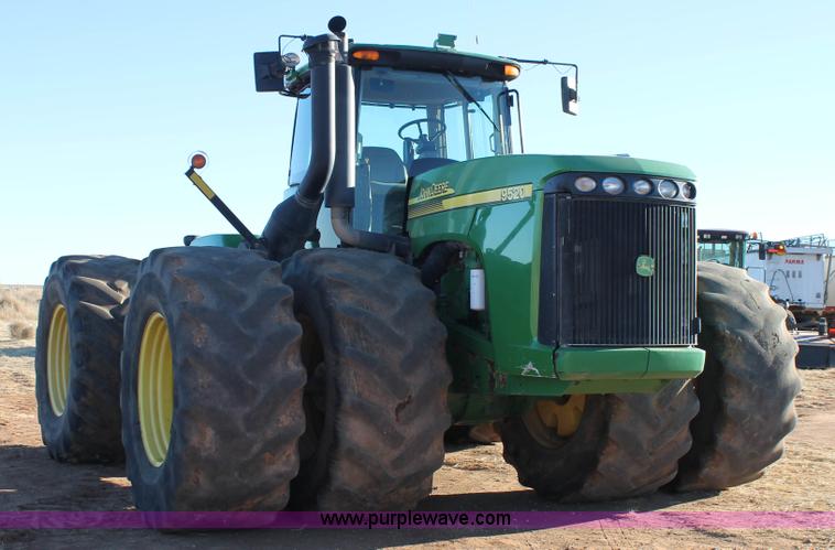 image for item H1612 2006 John Deere 9520 4WD tractor