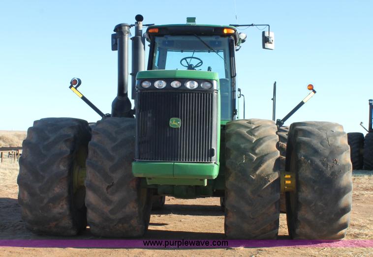 image for item H1612 2006 John Deere 9520 4WD tractor