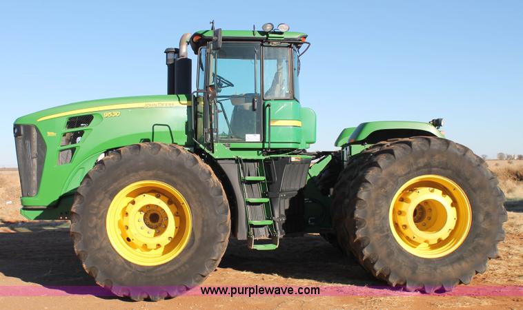 image for item H1613 2008 John Deere 9530 4WD tractor