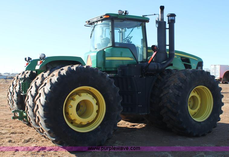 image for item H1613 2008 John Deere 9530 4WD tractor