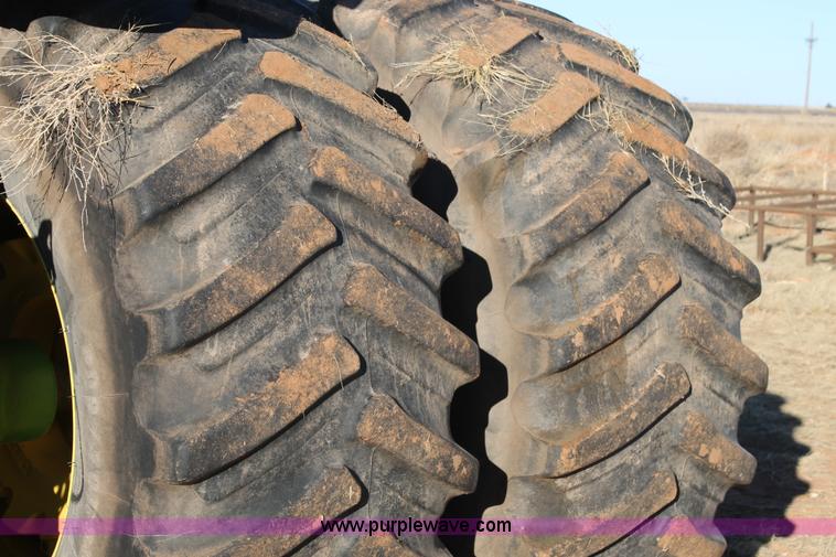 image for item H1613 2008 John Deere 9530 4WD tractor