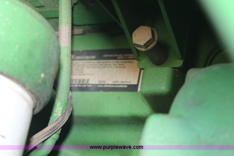 image for item H1613 2008 John Deere 9530 4WD tractor