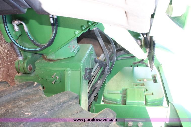 image for item H1613 2008 John Deere 9530 4WD tractor