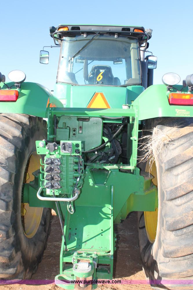 image for item H1613 2008 John Deere 9530 4WD tractor