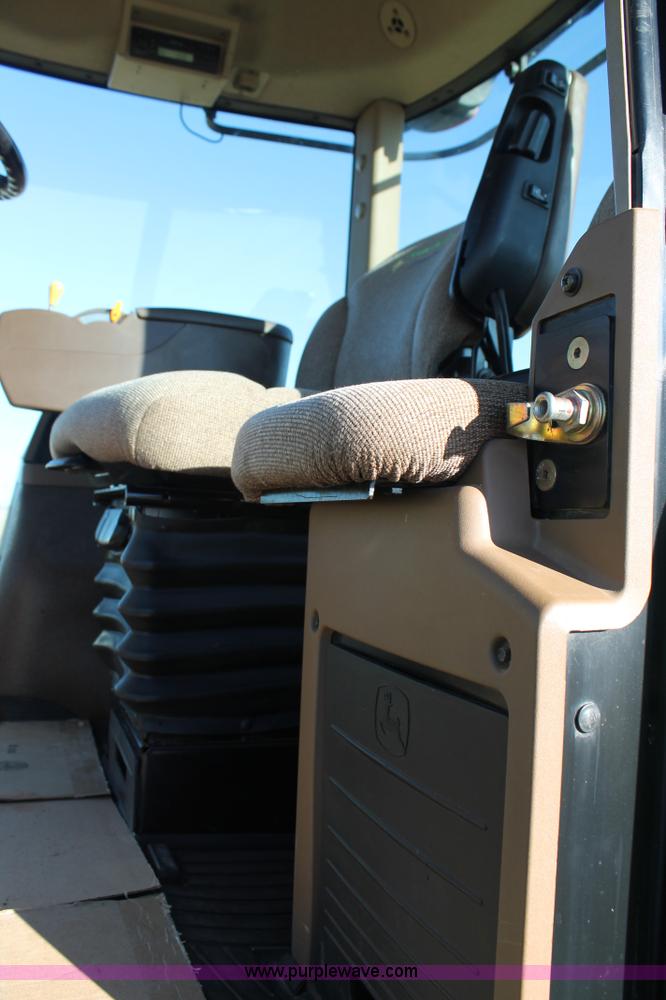 image for item H1613 2008 John Deere 9530 4WD tractor