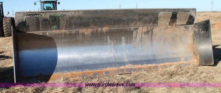 image for item H1614 Grouser front blade