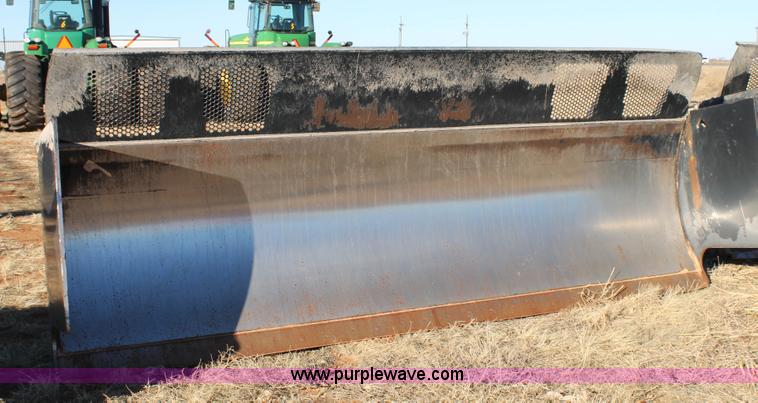 image for item H1615 Grouser front blade