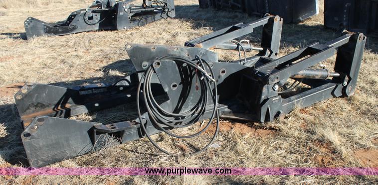 image for item H1615 Grouser front blade