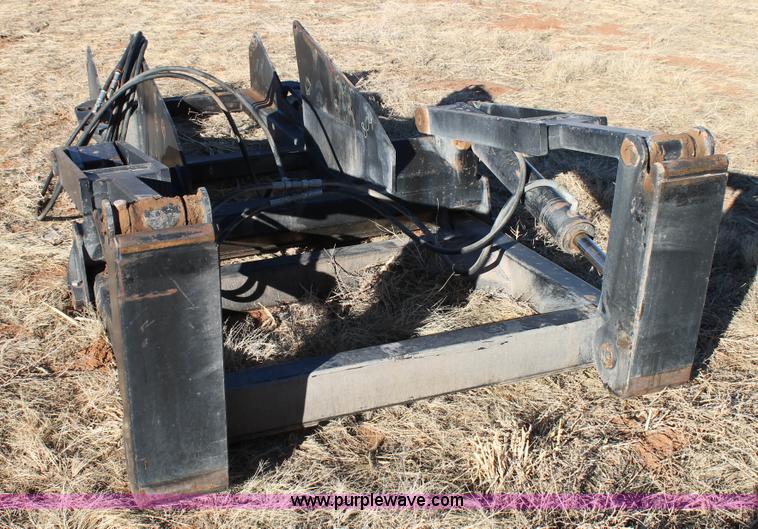 image for item H1615 Grouser front blade