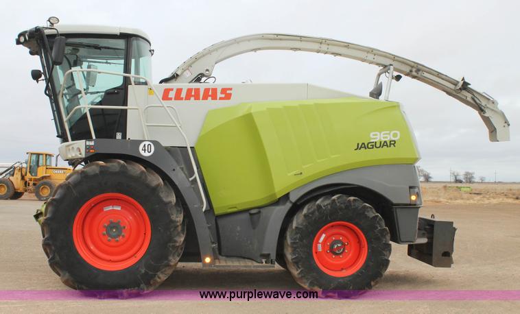 image for item H1627 2011 Claas 960 forage harvester
