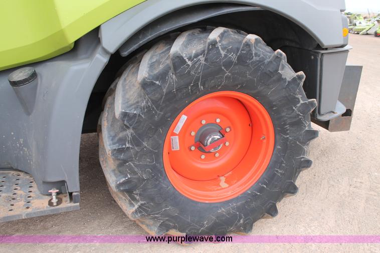 image for item H1627 2011 Claas 960 forage harvester