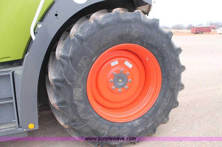 image for item H1627 2011 Claas 960 forage harvester