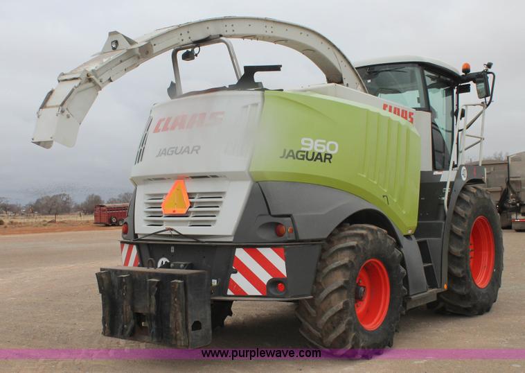 image for item H1628 2011 Claas 960 forage harvester
