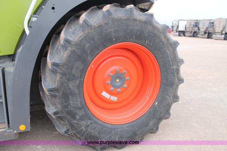 image for item H1628 2011 Claas 960 forage harvester