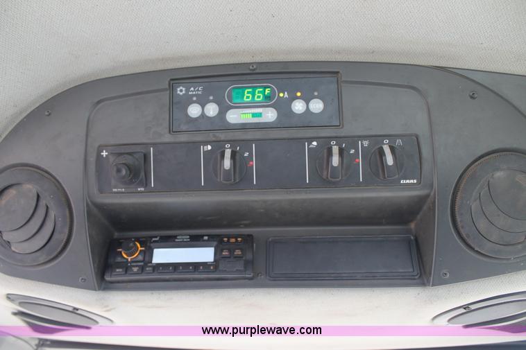 image for item H1628 2011 Claas 960 forage harvester