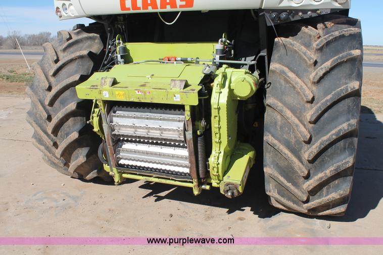 image for item H1629 2011 Claas 960 forage harvester