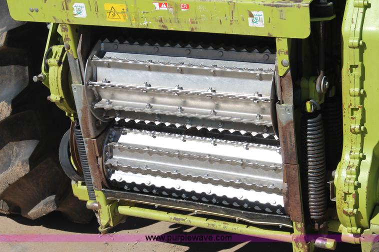 image for item H1629 2011 Claas 960 forage harvester