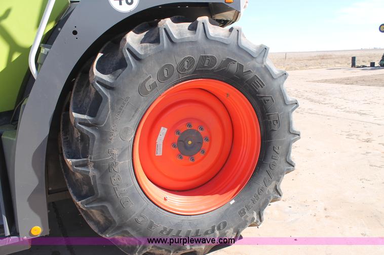 image for item H1629 2011 Claas 960 forage harvester