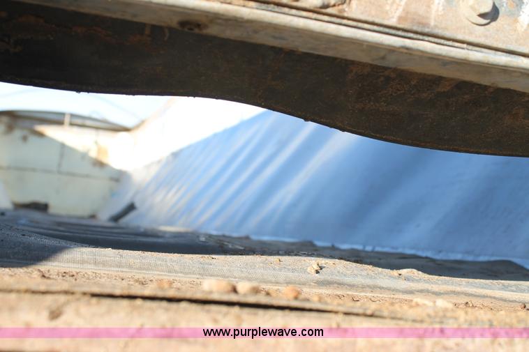 image for item H1647 2006 Aulick 6-704 belted bottom trailer