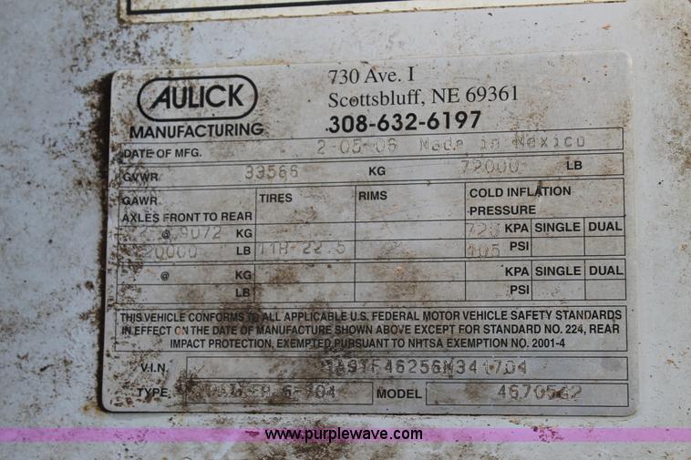 image for item H1647 2006 Aulick 6-704 belted bottom trailer
