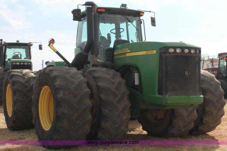 image for item H1659 2006 John Deere 9520 4WD tractor