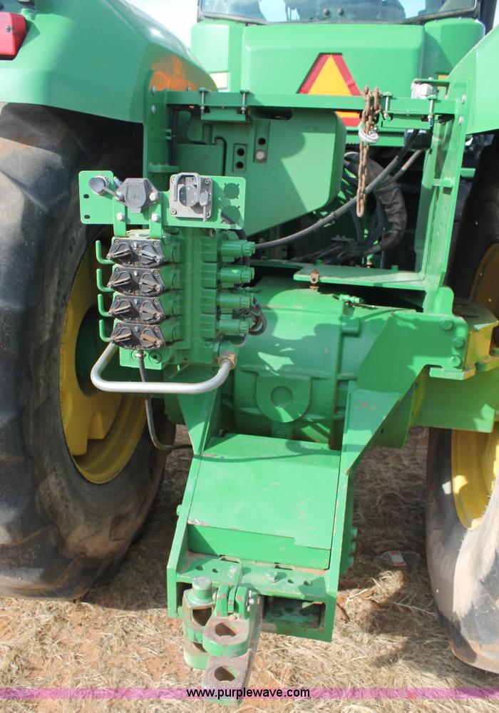 image for item H1659 2006 John Deere 9520 4WD tractor